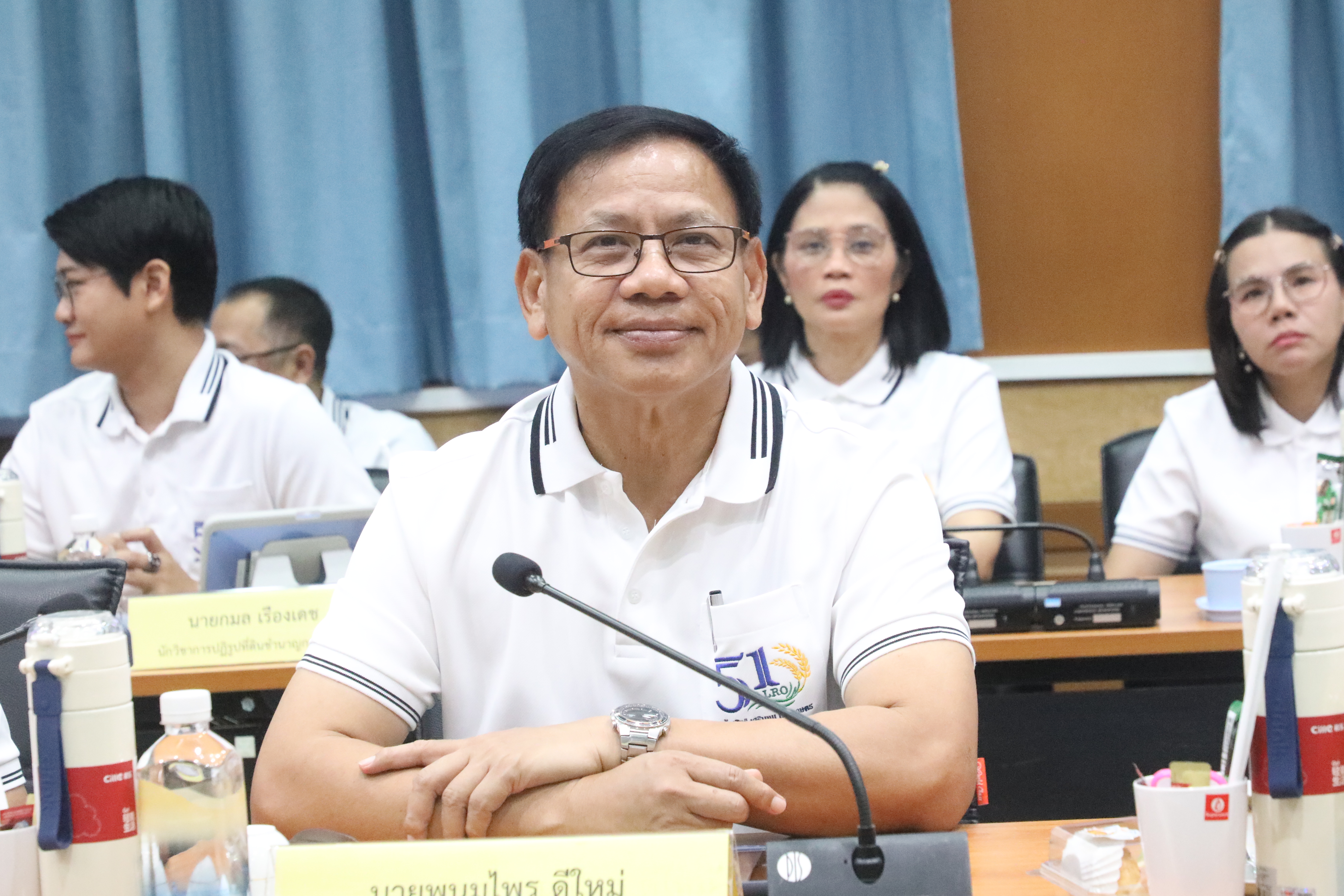 title - รองปลัด กษ. ประชุมสัญจร 5 หน่วยงานภายใต้การกำกับดูแล ณ ส.ป.ก. 